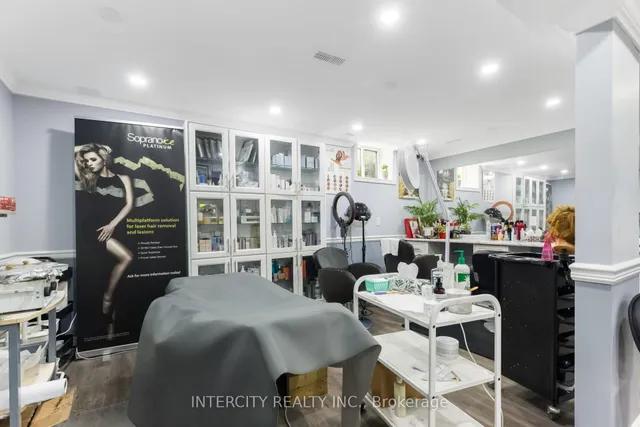 Additional image 46 of 20 Vanderpool Cres