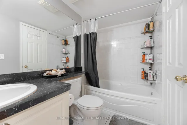 Additional image 39 of 83 Mondeo Dr Unit 32