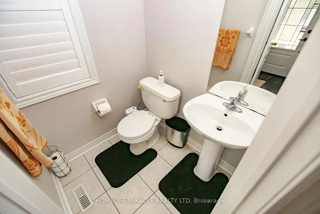 Additional image 20 of 20 Oblate Cres