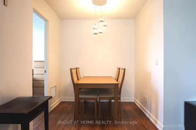 Additional image 2 of 151 Village Green Sq Unit 908