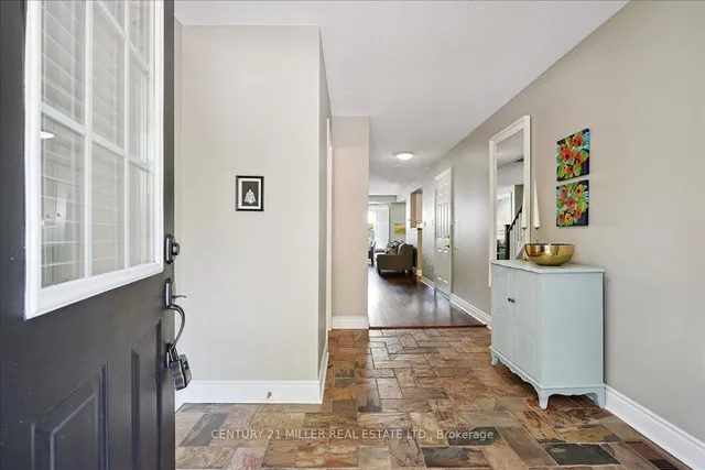 Additional image 6 of 5427 Lakeshore Rd Unit 4