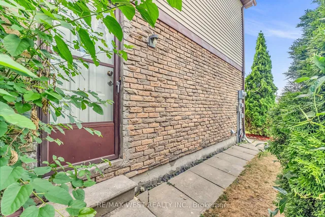 Additional image 47 of 116 FAWCETT Tr