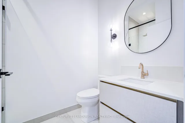 Additional image 13 of 1285 Queen St Unit 102