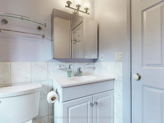 Additional image 36 of 153 Castlefield Ave