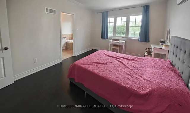 Additional image 12 of 6 September Pl