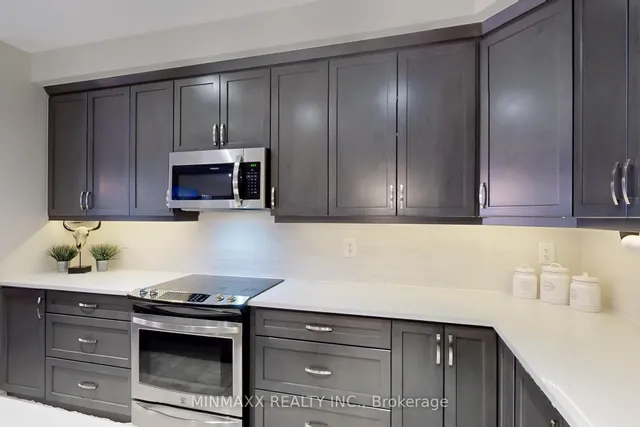 Additional image 17 of 107 Locker Pl