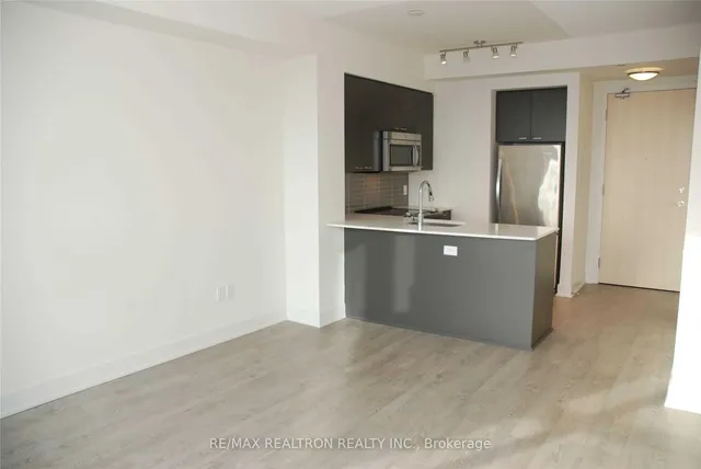 Additional image 6 of 30 Roehampton Ave Unit 3003