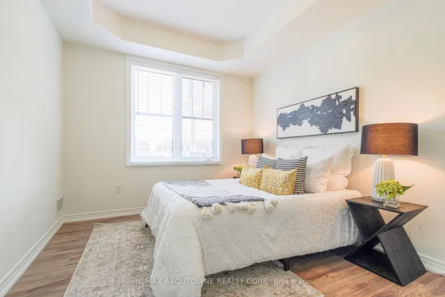 Additional image 12 of 2339 Sawgrass Dr Unit 206