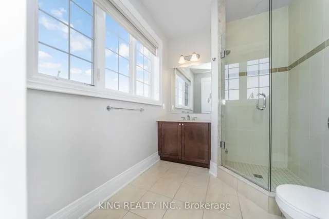 Additional image 33 of 136 Coastline Dr