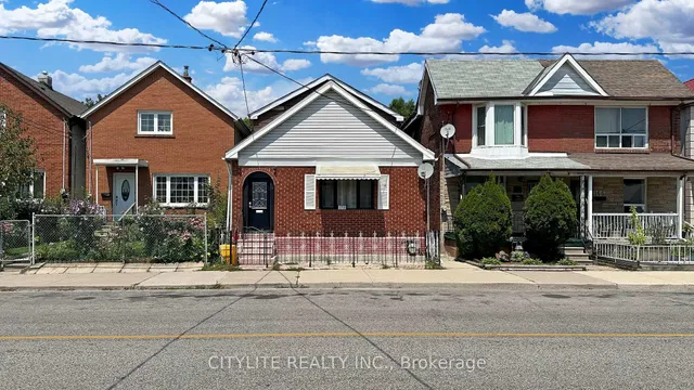Additional image 3 of 170 Lambton Ave