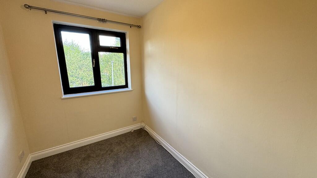 Additional image 9 of Hampshire Gardens, Westbury