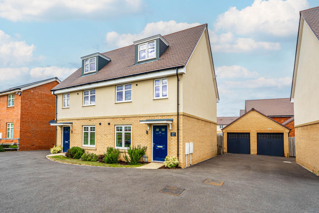 Additional image 12 of Falcon Way, St. Albans, Hertfordshire, AL4