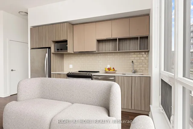 Additional image 7 of 52 forest manor Rd Unit 108