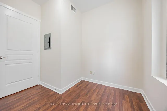 Additional image 25 of 438 Richmond St Unit 722