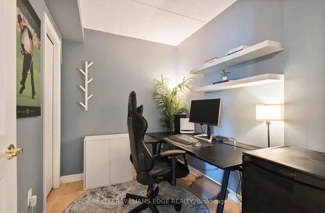 Additional image 17 of 4450 Fairview St Unit 304