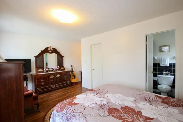 Additional image 18 of 1 Platinum Dr