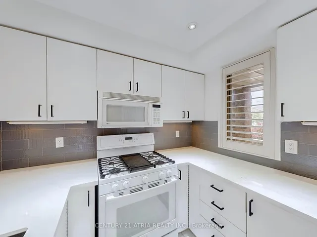 Additional image 14 of 1366 Treeland St