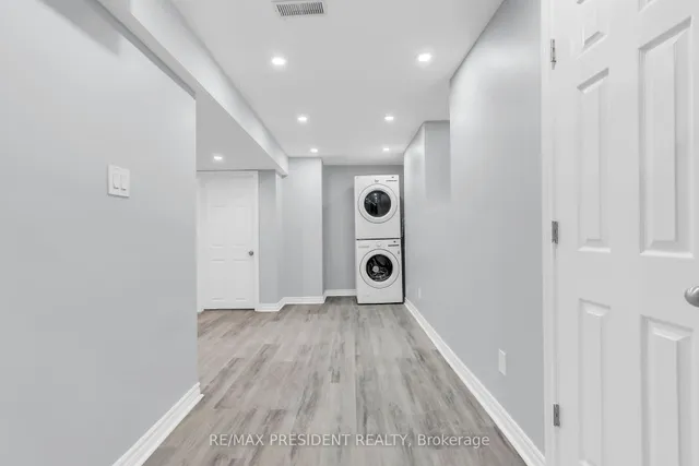 Additional image 32 of 971 Francine Cres