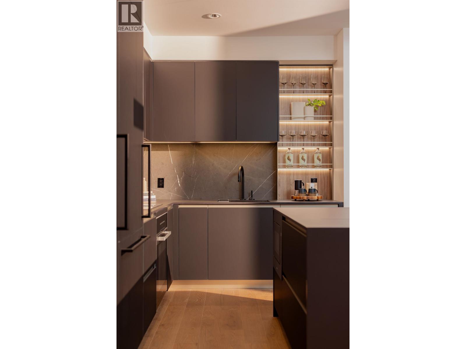 408 480 W 16TH AVENUE|Vancouver, British Columbia V0V0V0