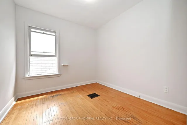 Additional image 14 of 43 Bristol Ave