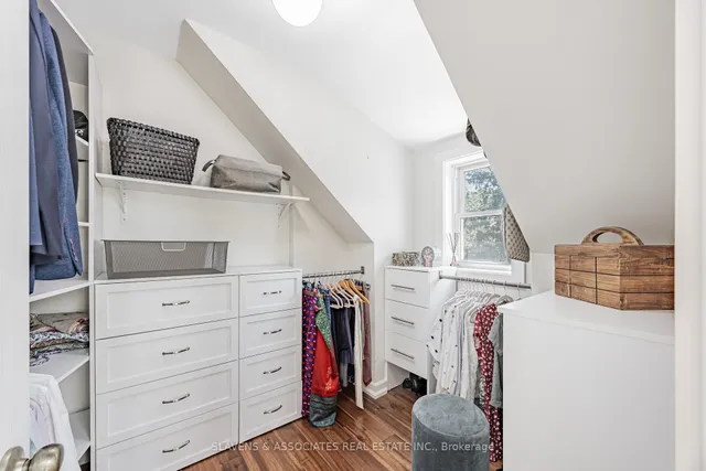 Additional image 31 of 104 Silver Birch Ave