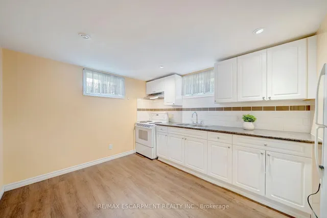 Additional image 17 of 167 Miles Rd