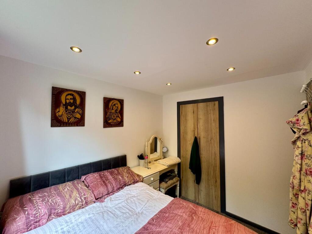 Additional image 48 of Woodplumpton Road, Burnley