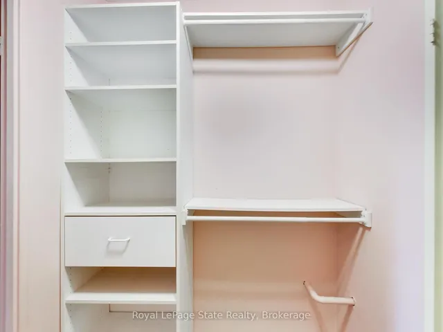 Additional image 38 of 500 Green Rd Unit 203