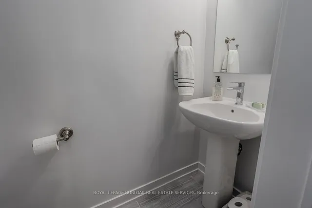 Additional image 8 of 1121 Cooke Blvd Unit 28