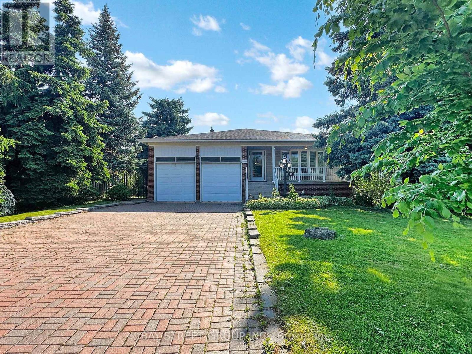 69 FAIRGLEN AVENUE|Toronto (L'Amoreaux), Ontario M1T1G8