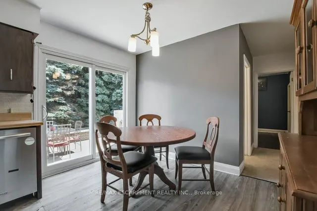 Additional image 14 of 50 Mountain Ave