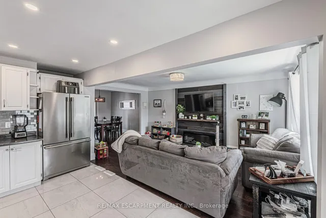 Additional image 12 of 150 Aberfoyle Ave