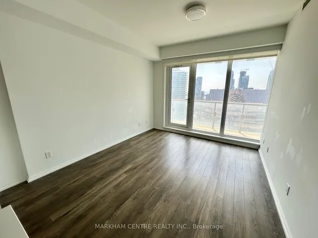 Additional image 11 of 197 Yonge St Unit 3307