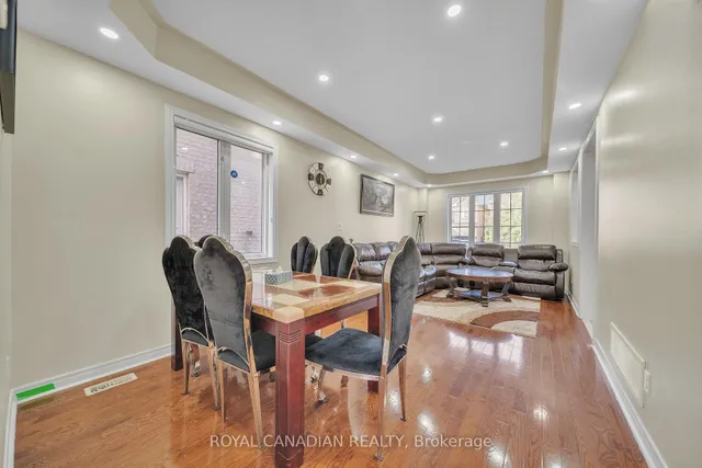 Additional image 12 of 16 Redearth Gate