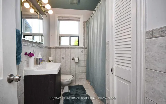 Additional image 19 of 74 Goulding Ave