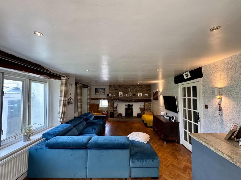 Additional image 14 of Woodplumpton Road, Burnley