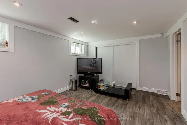 Additional image 45 of 936 Harvey Pl