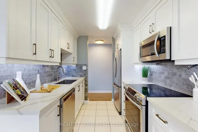 Additional image 22 of 3 Rean Dr Unit 2201