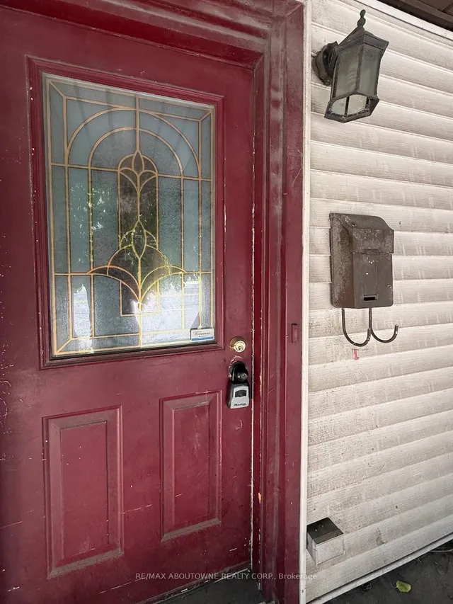 Additional image 2 of 214 Burlington St