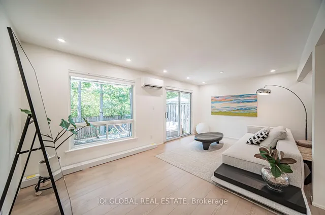 Additional image 11 of 1270 Gainsborough Dr Unit 72