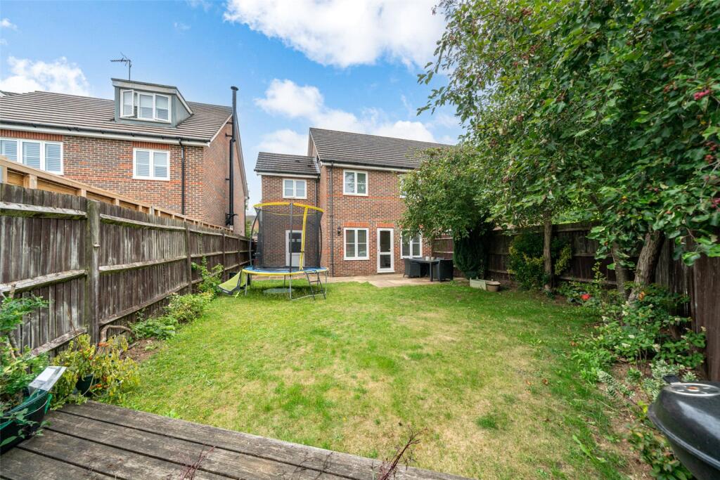 Additional image 14 of Waveney Road, Harpenden, AL5