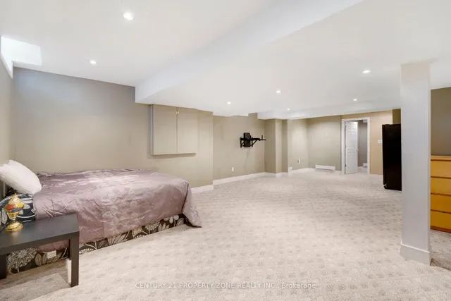 Additional image 27 of 185 Brisdale Dr