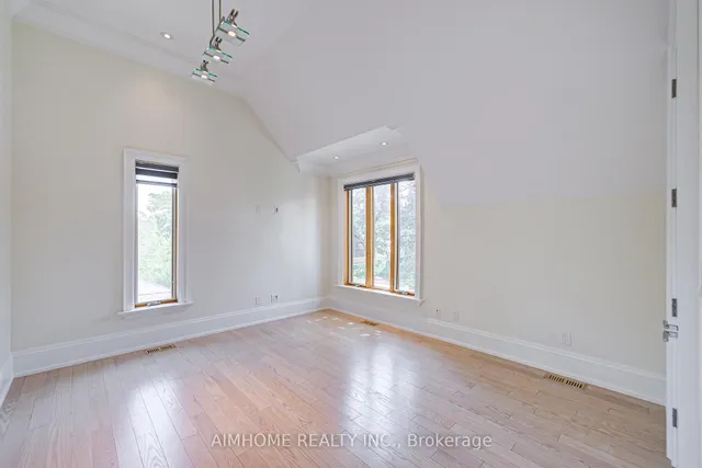 Additional image 27 of 16 Winlock Park