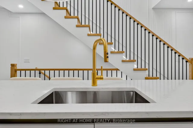 Additional image 18 of 15A ROSEMEADE Ave