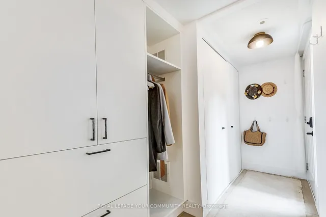 Additional image 8 of 27 Florence Wyle Lane