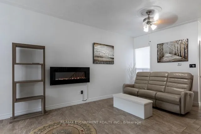 Additional image 6 of 52 Clyde St