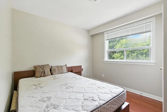 Additional image 20 of 498 Midland Ave