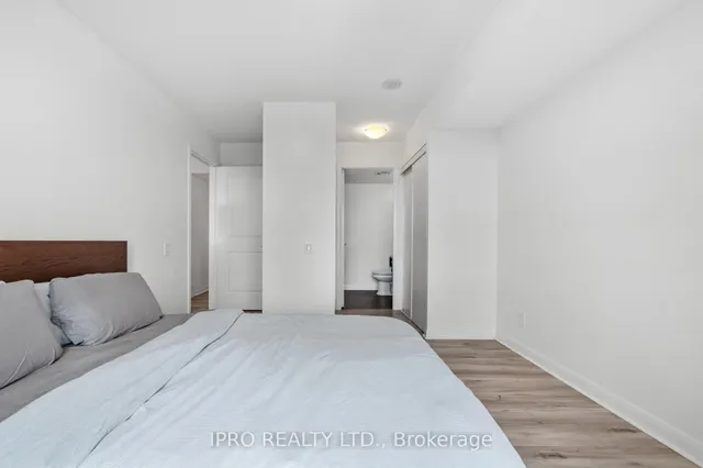 Additional image 37 of 25 Town Centre Crt Unit 2305