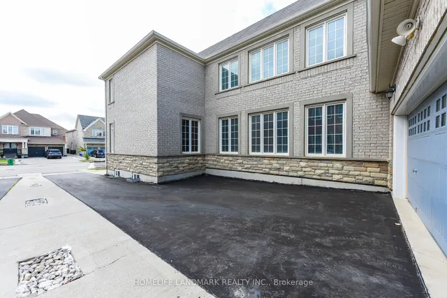 Additional image 4 of 210 Castle Oaks Crossing