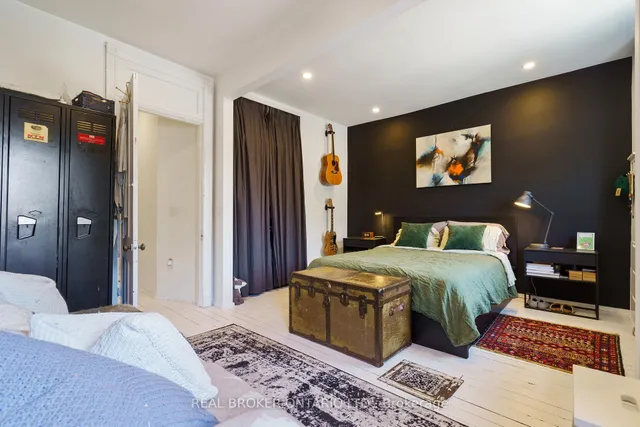 Additional image 19 of 164 Catharine St